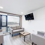 Bright Ensuite Rooms, Cardiff - Sk