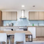 Bright Ensuite Rooms, Cardiff - Sk