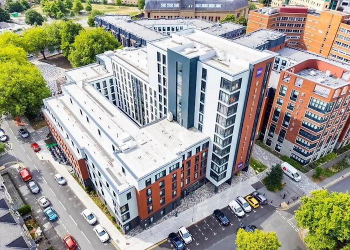 Bright Ensuite Rooms, Cardiff - Sk