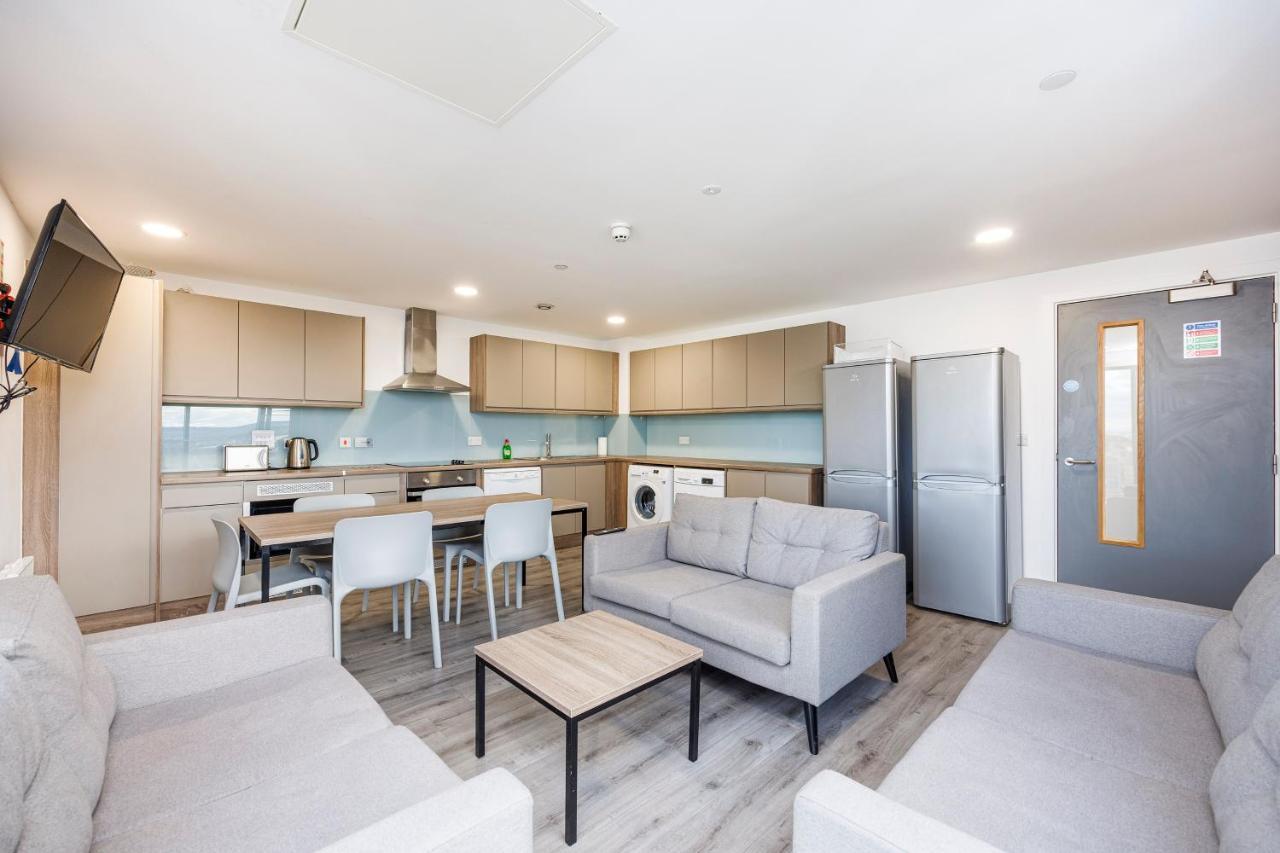 Bright Ensuite Rooms, - Sk * Cardiff