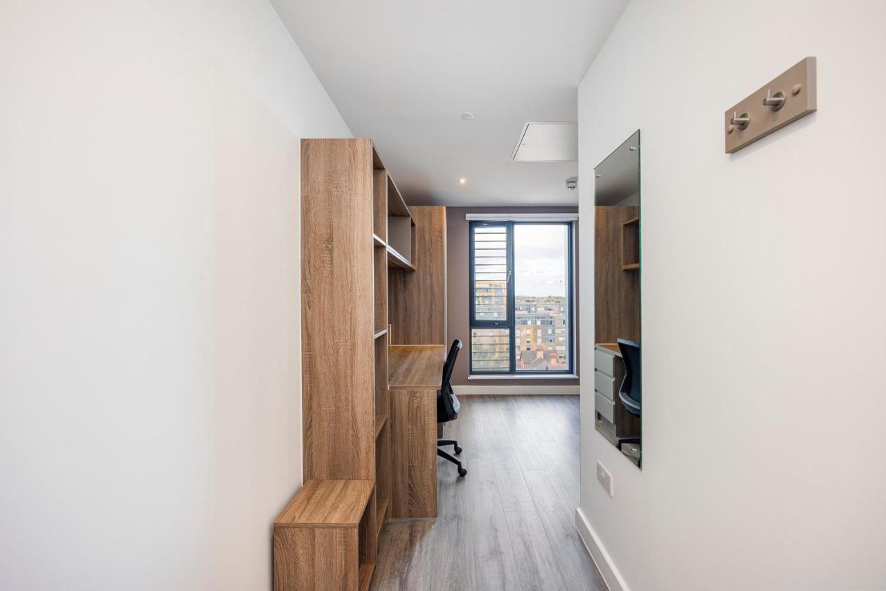 Bright Ensuite Rooms, - Sk * Cardiff